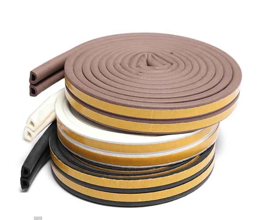 Tamaño personalizado Tipo D EPDM de espuma Adhesivo de puertas de sello de bandas de goma anti-polvo para puertas de ventanas