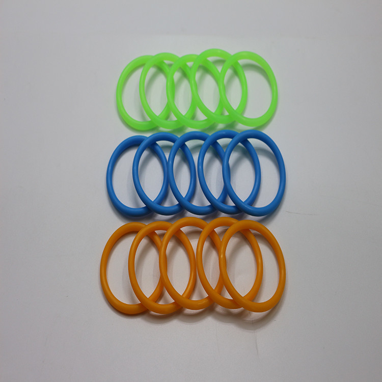 6mm*1.8mm 70 Shore Silicone O Ring ofrece un color personalizado para el sello de goma impermeable