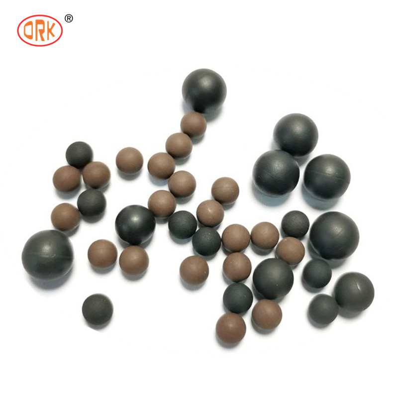 En el caso de los productos de caucho de color negro excelente resistencia a la abrasión EPDM/NBR/NR bolas para sellos de tuberías